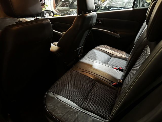 SUZUKI鈴木 SX4  第7張相片