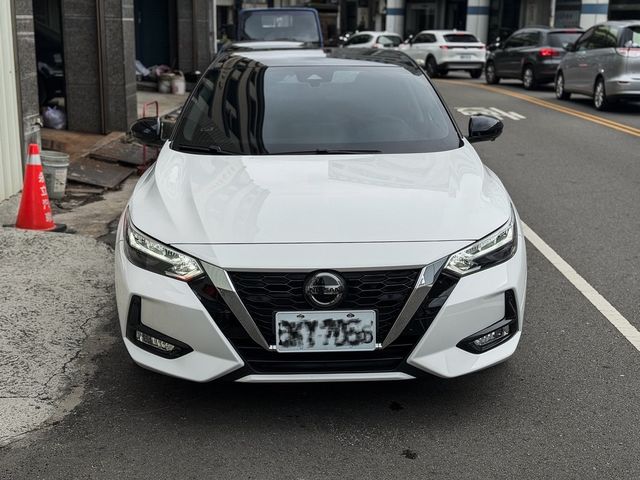 NISSAN日產 SENTRA  第3張相片