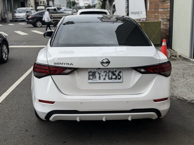 NISSAN日產 SENTRA  第4張相片