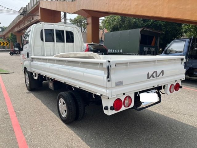 KIA起亞 KAON  第14張相片