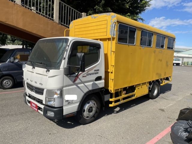 MITSUBISHI三菱 CANTER  第1張相片