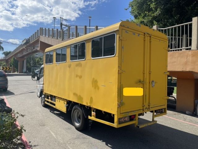 MITSUBISHI三菱 CANTER  第4張相片