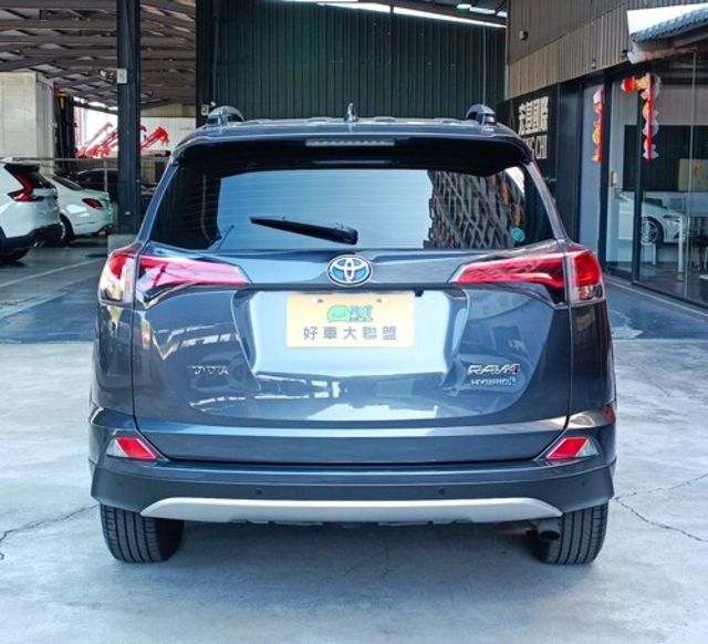 TOYOTA豐田 RAV4  第4張相片