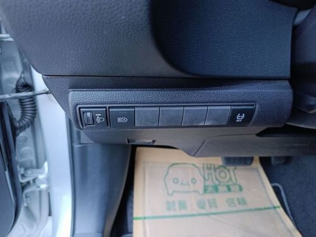 TOYOTA豐田 ALTIS  第10張相片