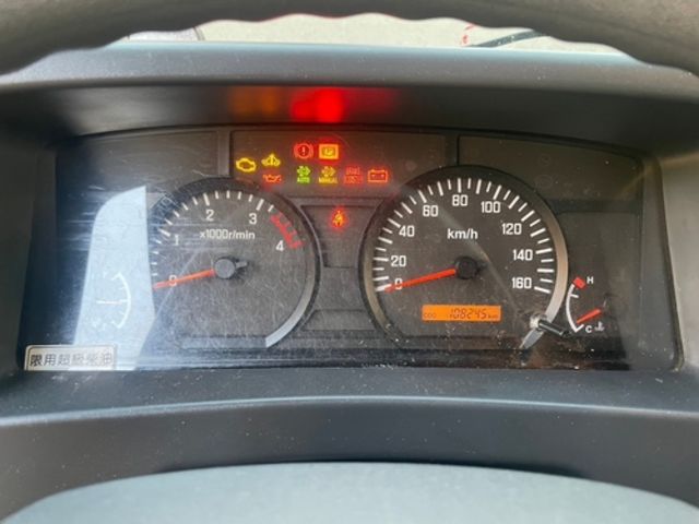 ISUZU五十鈴 ELF  第5張相片