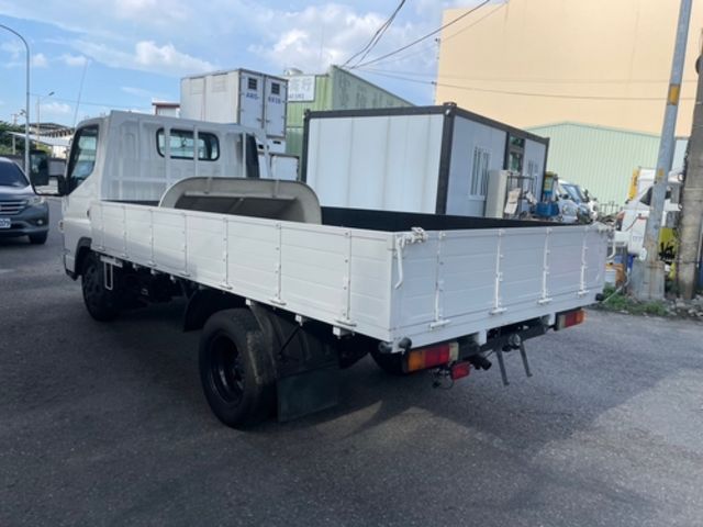 MITSUBISHI三菱 CANTER  第4張相片