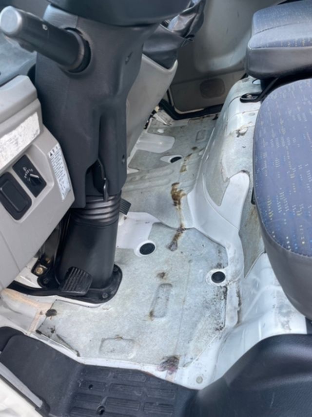 MITSUBISHI三菱 CANTER  第12張相片