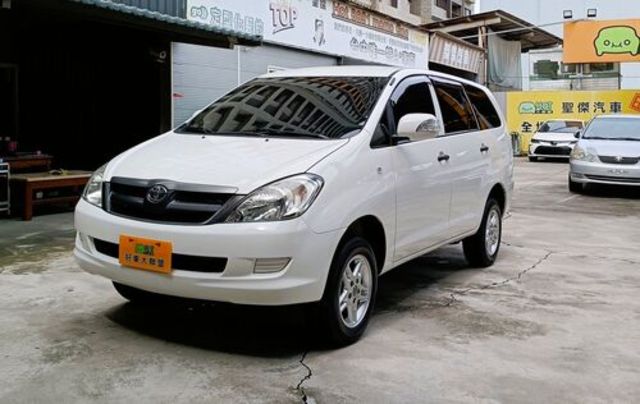 TOYOTA豐田 INNOVA  第1張相片