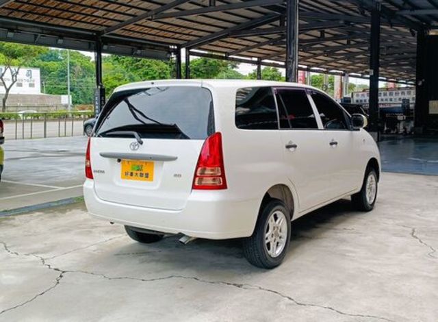 TOYOTA豐田 INNOVA  第2張相片