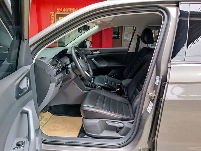 VOLKSWAGEN福斯 T-CROSS  第7張相片