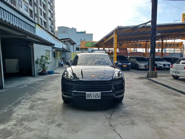 PORSCHE保時捷 CAYENNE  第3張相片