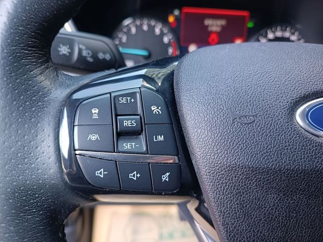 FORD福特 KUGA  第13張相片