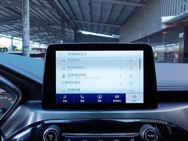 FORD福特 KUGA  第17張相片