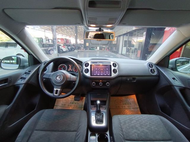 VOLKSWAGEN福斯 TIGUAN  第9張相片