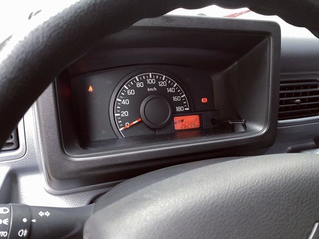 SUZUKI鈴木 CARRY  第8張相片