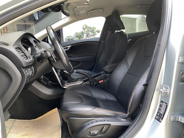 VOLVO富豪 V40 CROSS COUNTRY  第13張相片