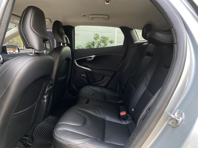 VOLVO富豪 V40 CROSS COUNTRY  第19張相片