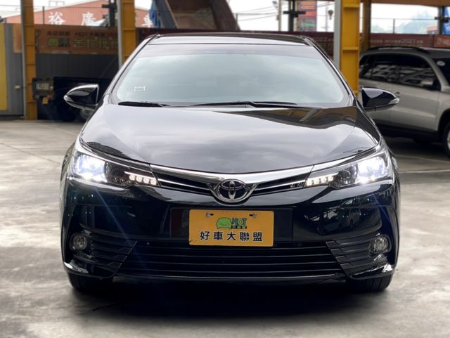 TOYOTA豐田 ALTIS  第3張相片