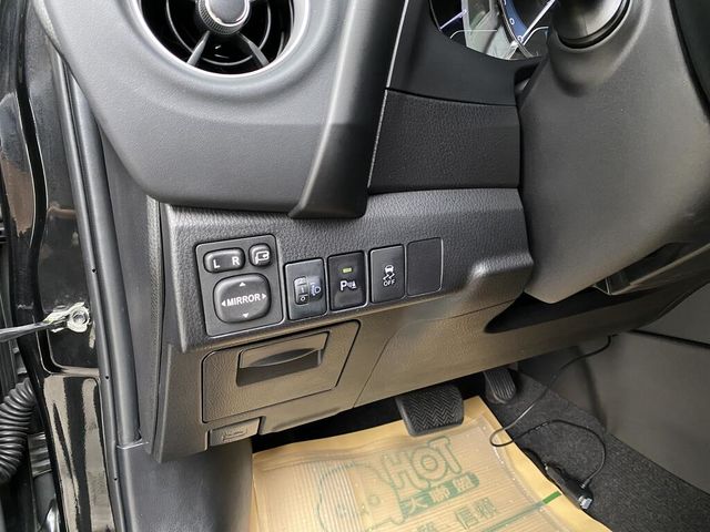 TOYOTA豐田 ALTIS  第11張相片