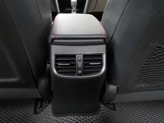 HYUNDAI現代 ELANTRA  第19張相片