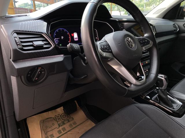 VOLKSWAGEN福斯 T-CROSS  第10張相片
