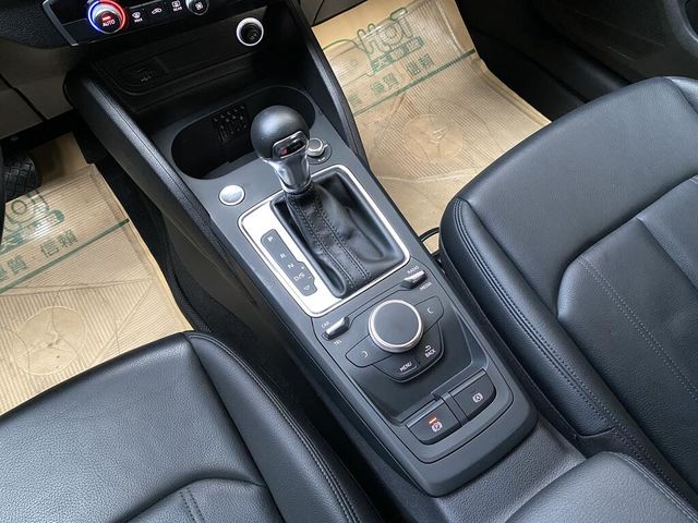 AUDI奧迪 Q2 35 TFSI  第18張相片