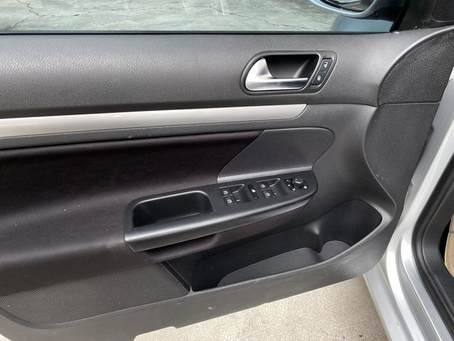 VOLKSWAGEN福斯 GOLF VARIANT  第7張相片