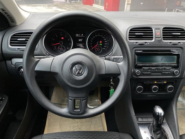VOLKSWAGEN福斯 GOLF VARIANT  第10張相片