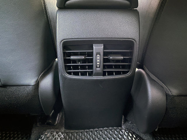 TOYOTA豐田 COROLLA CROSS  第19張相片