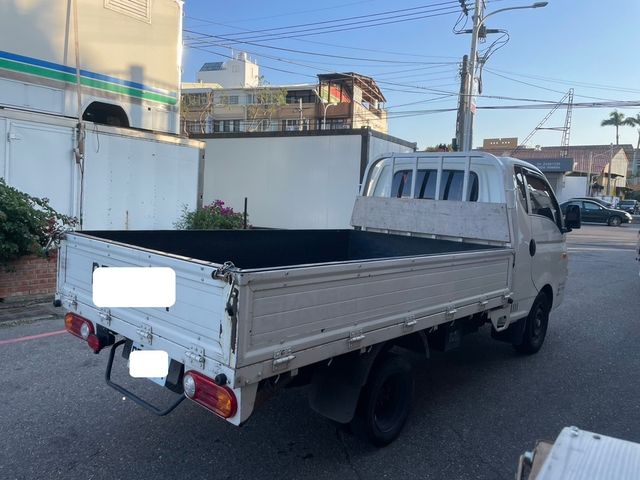 KIA起亞 KAON  第4張相片