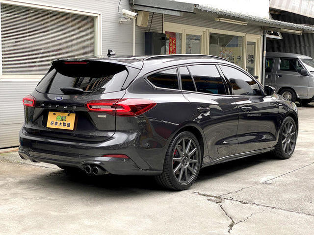 FORD福特 FOCUS WAGON  第2張相片