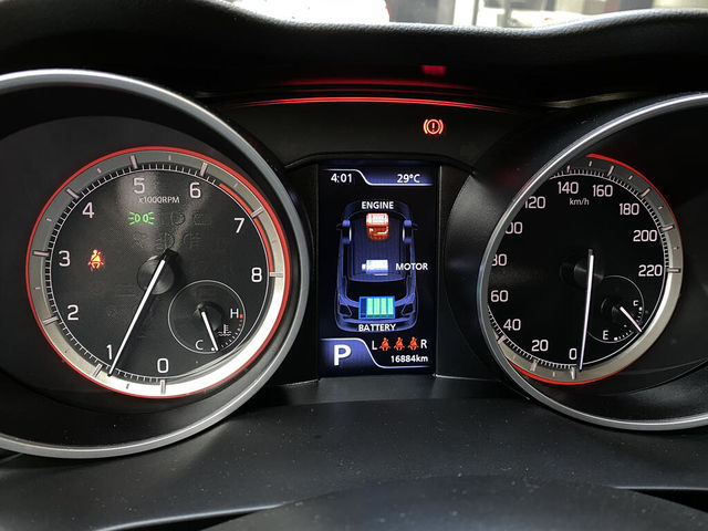 SUZUKI鈴木 SWIFT  第12張相片