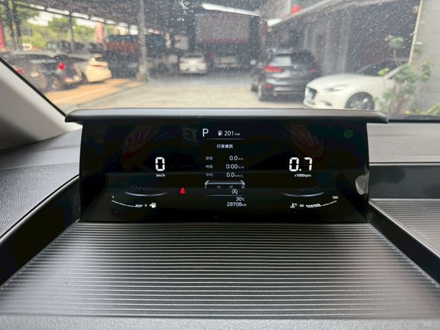 HYUNDAI現代 STARIA  第11張相片