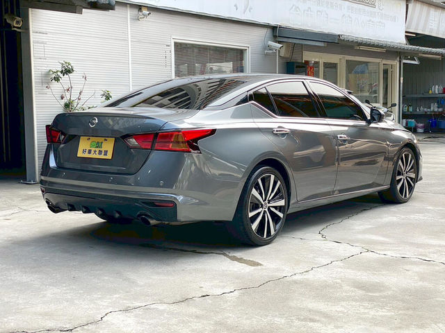 NISSAN日產 ALTIMA  第2張相片