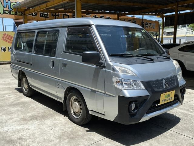 MITSUBISHI三菱 DELICA  第3張相片