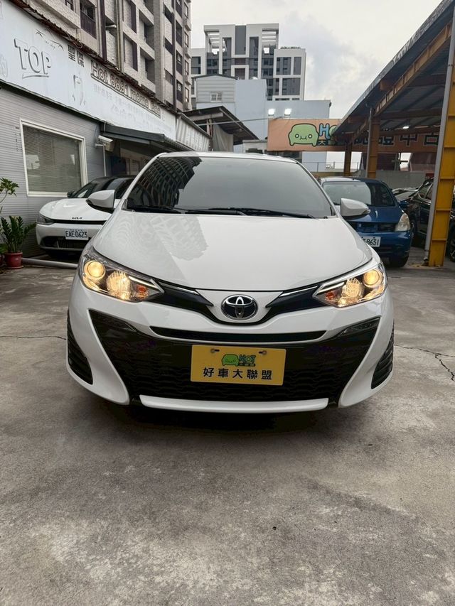 TOYOTA豐田 YARIS  第2張相片