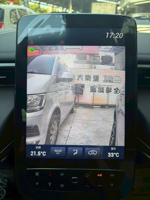 LUXGEN納智捷 URX  第11張相片