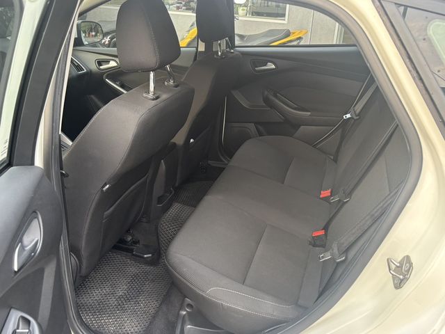 FORD福特 FOCUS ST  第9張相片