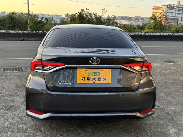 TOYOTA豐田 ALTIS  第4張相片