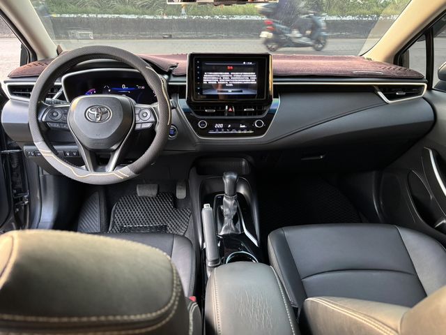 TOYOTA豐田 ALTIS  第7張相片