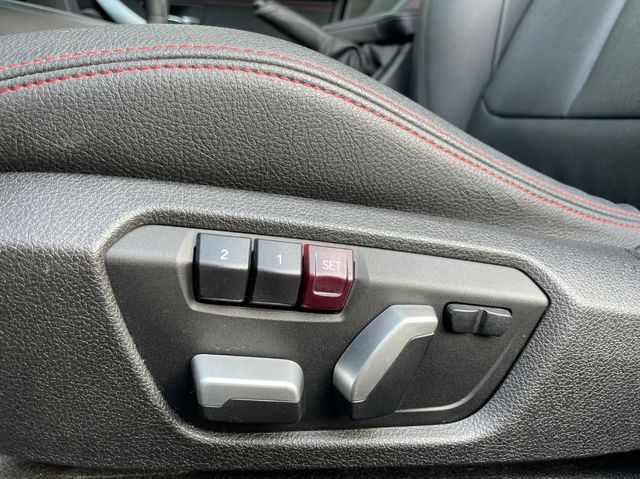 BMW寶馬 320 GT  第5張相片