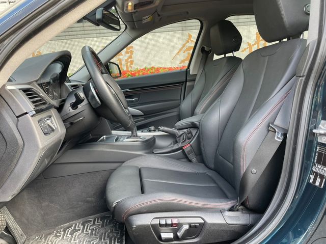 BMW寶馬 320 GT  第13張相片