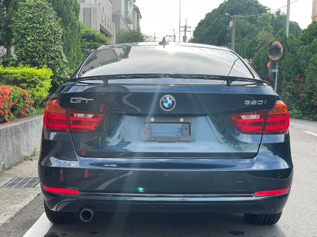 BMW寶馬 320 GT  第18張相片