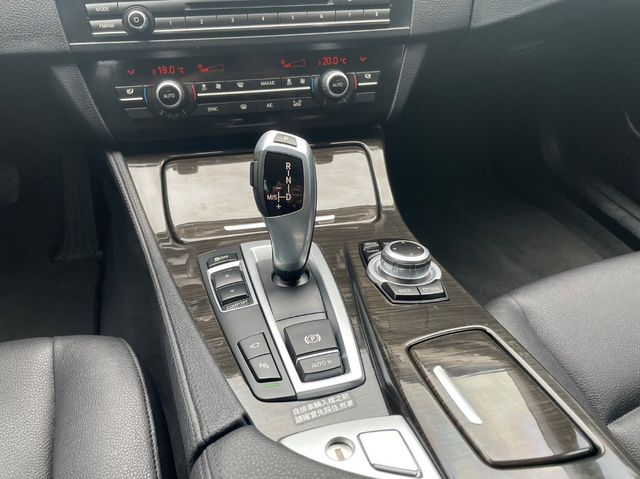 BMW寶馬 520I  第5張相片