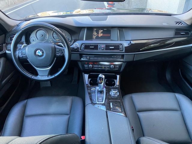 BMW寶馬 520I  第9張相片