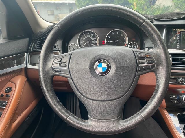 BMW寶馬 528I  第3張相片