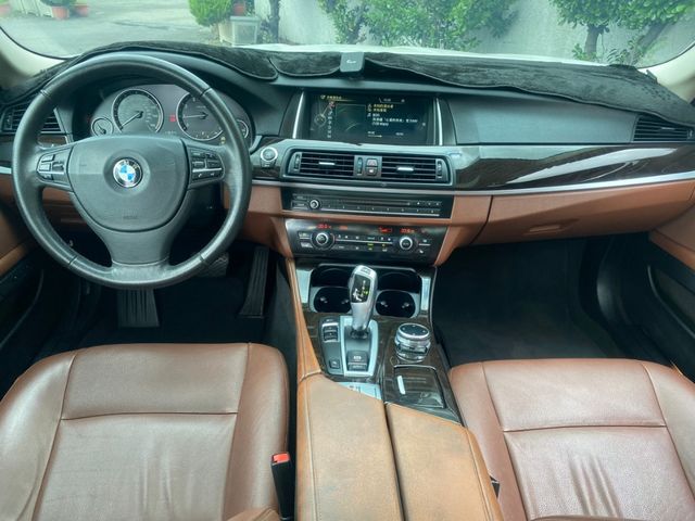 BMW寶馬 528I  第16張相片