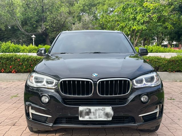 BMW寶馬 X5  第2張相片