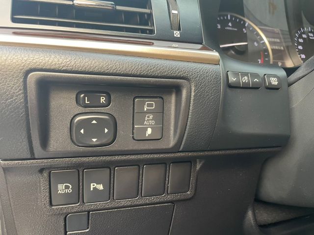 LEXUS凌志 ES200  第9張相片
