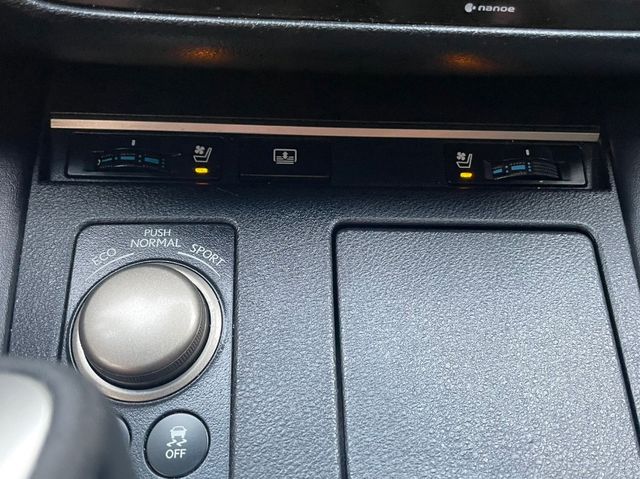 LEXUS凌志 ES200  第11張相片